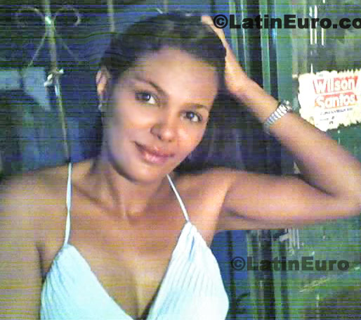 Date this athletic Brazil girl Sheila from Cuiaba B321
