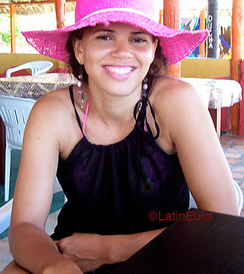 Date this good-looking Brazil girl Agna from SAO LUIS B3279