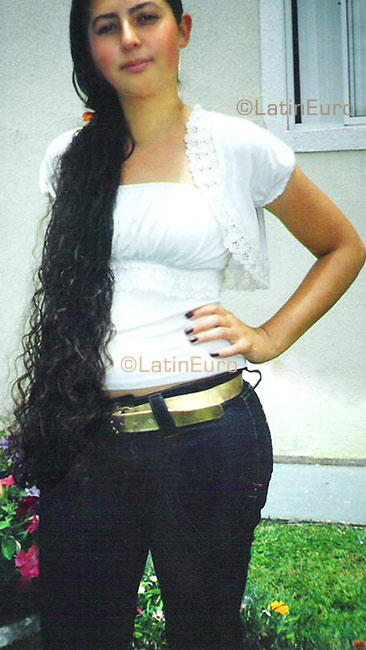 Date this beautiful Brazil girl Susana from  B3374