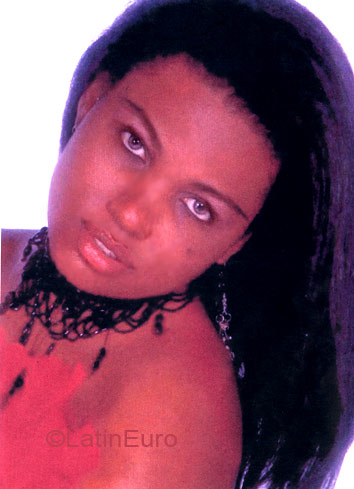 Date this georgeous Brazil girl Alexandra from GOVERNADOR VALADARES B3385