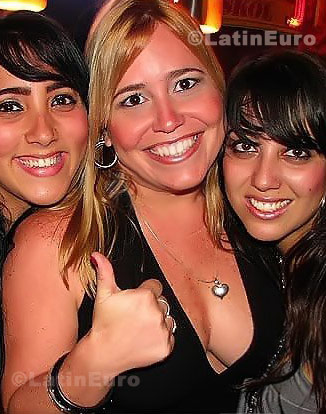 Date this hot Brazil girl Maristela from Vitoria B342