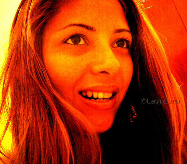 Date this hard body Brazil girl Fabiane from RIO DE JANEIRO B3437