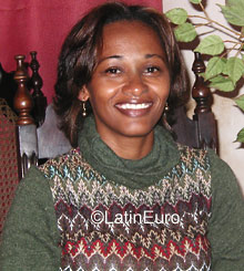 Date this hard body Brazil girl Edileuza from MATO GROSSO B3586