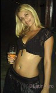 Date this sultry Brazil girl Lena from SAO PAULO B3605