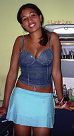Date this sensual Brazil girl Rosangela from GUARAI B3617