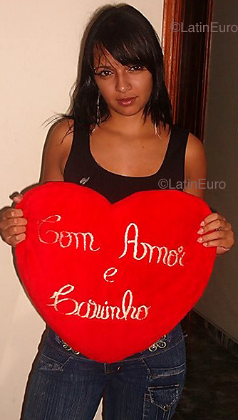 Date this pretty Brazil girl Ana from RIACHO FUNDO B3688