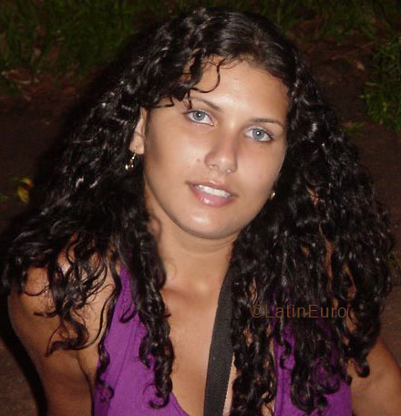 Date this stunning Brazil girl Mirelle from VIANA B3774