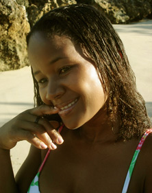 Date this funny Brazil girl Mara from VALENCA B3788