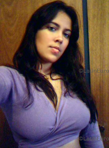 Date this exotic Brazil girl Rubi from PETROLINA B3792