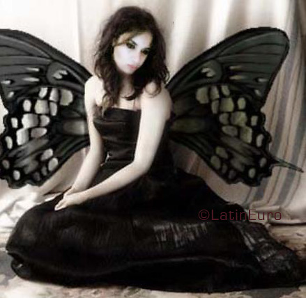Date this pretty Brazil girl Ana from MARINGA B3793