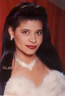 Date this nice looking Brazil girl Maria from  B3929