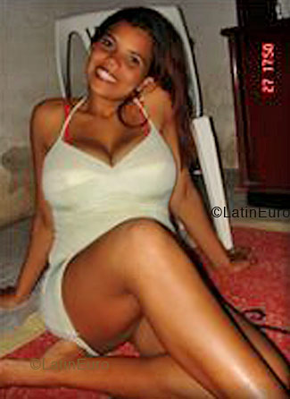 Date this hard body Brazil girl Michelle from  B3965