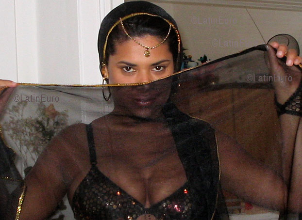 Date this hot Brazil girl Eliana from PORTELA B3984