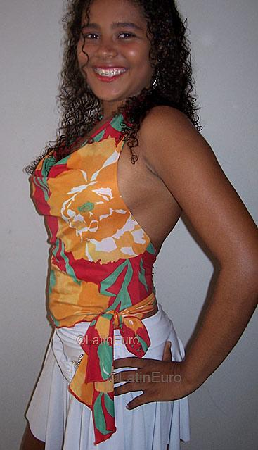 Date this tall Brazil girl Paticia from JABOATAO DOS GUARARAPES B4003