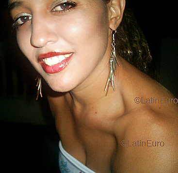 Date this stunning Brazil girl Carla from PIRIPIRI B4069