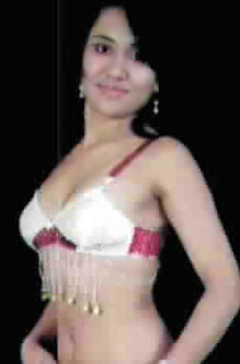 Date this beautiful Brazil girl Gilvane from BRASILIA B4085