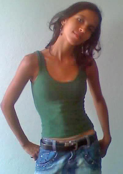 Date this beautiful Brazil girl Patricia from Ribeirao Das Neves B409