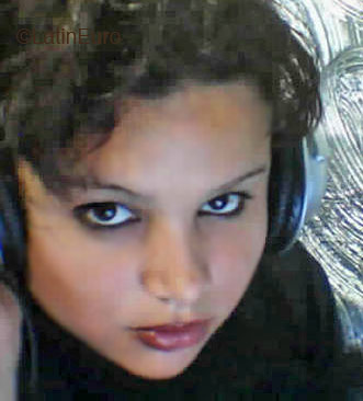 Date this attractive Brazil girl Marcella from BELFORD ROXO B4202