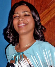 Date this attractive Brazil girl Carla from  B4248