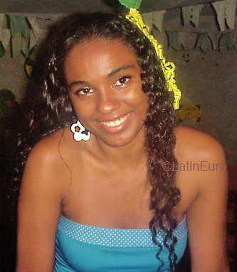 Date this attractive Brazil girl Sheila from SAO LUIS B4278