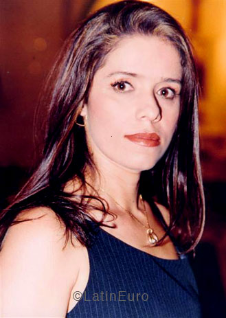 Date this passionate Brazil girl Dorinha from CUIABA B4311