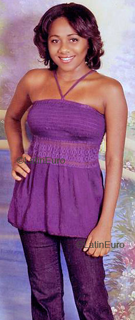 Date this happy Brazil girl Miriam from CAROLINA B4339