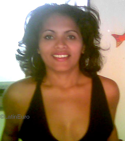 Date this charming Brazil girl Silvelena from  B4364