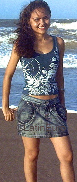 Date this fun Brazil girl Regina from TERESINA B4377