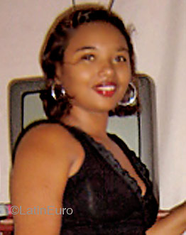 Date this delightful Brazil girl Renata from BELEM B4381