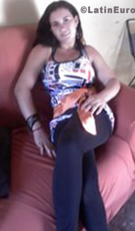 Date this exotic Brazil girl Francisca from Campo Largo B440