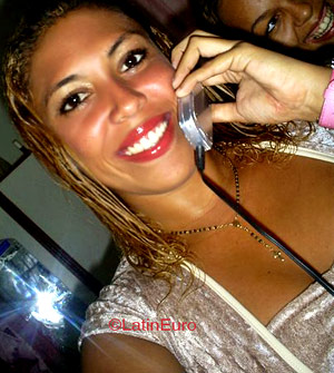 Date this exotic Brazil girl Daniely from FORTALEZA B4432