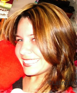 Date this exotic Brazil girl Viviane from  B4441