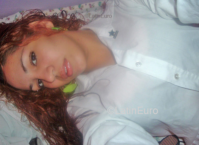 Date this tall Brazil girl Maryana from RIO DE JANEIRO B4481