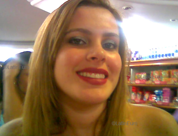 Date this happy Brazil girl Larisa from  B4504