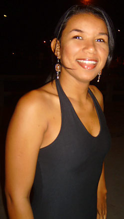 Date this hard body Brazil girl Janici from CARINHANHA B4546