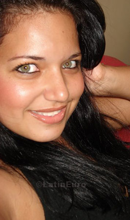 Date this gorgeous Brazil girl Pamela from Presidente Venceslau B457