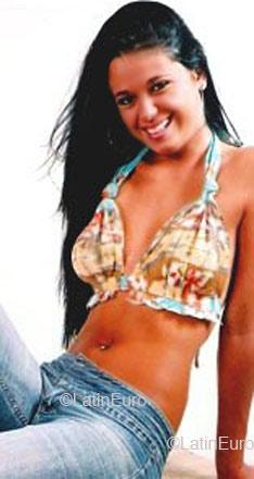 Date this charming Brazil girl Eliene from GUARULHOS B4585