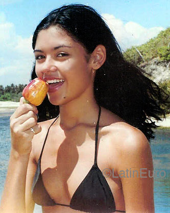 Date this tall Brazil girl Fabiola from CAUCAIA B4592