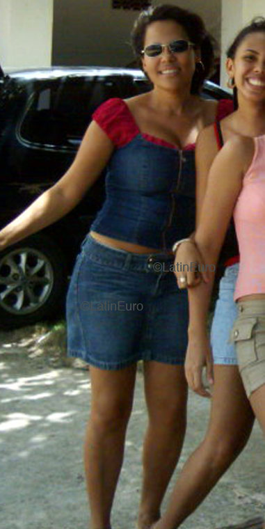 Date this stunning Brazil girl Rosangela from  B4620