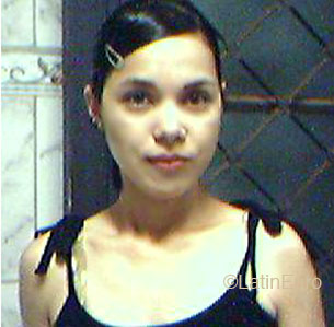 Date this attractive Brazil girl Michele from SAO JOSE DO RIO PRETO B4742