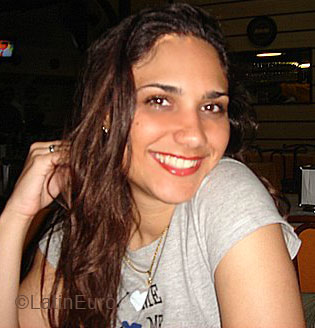 Date this stunning Brazil girl Maristela from RIO DE JANEIRO B4798
