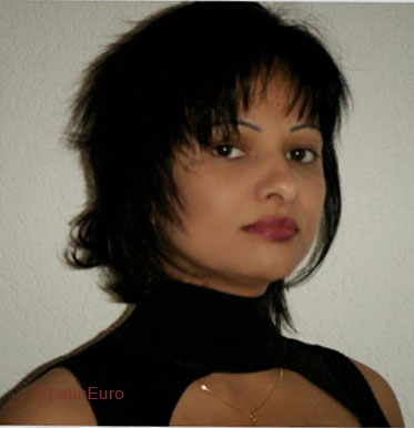 Date this foxy Brazil girl Maria from  B4810