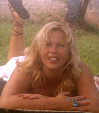 Date this funny Brazil girl Luciane from DUQUE DE CAXIAS B4853