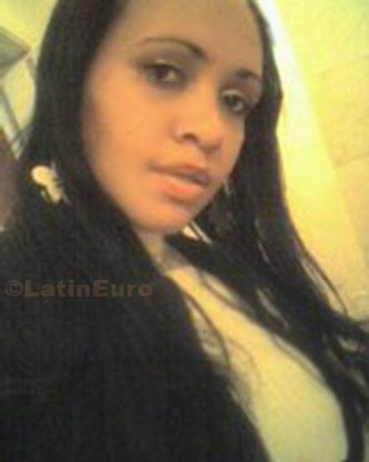 Date this cute Brazil girl Deiseane from Sao Paulo B490