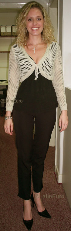 Date this athletic Brazil girl Fernanda from JARDIM B3780