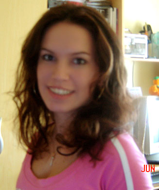 Date this charming Brazil girl Thais from PORTO ALEGRE B5016