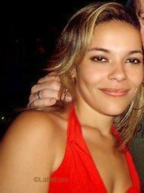 Date this foxy Brazil girl Maria from GOIANIA B5067