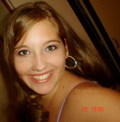 Date this young Brazil girl Giovana from ITAJAI B5105