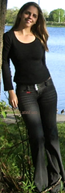 Date this fun Brazil girl Ana from SALVADOR B5107