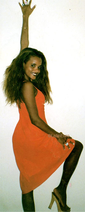 Date this cute Brazil girl Edilene from SALVADOR B5241